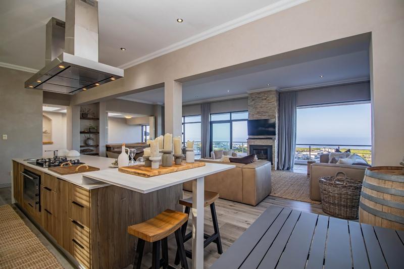 4 Bedroom Property for Sale in Pinnacle Point Golf Estate Western Cape